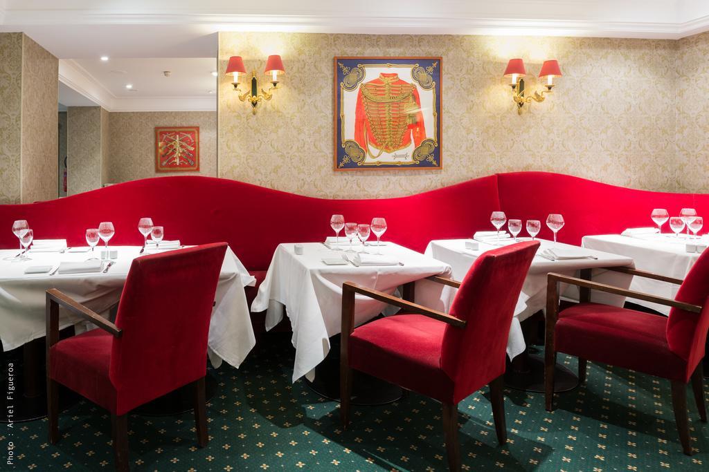Hotel Restaurant Napoleon ฟงแตนโบล ภายนอก รูปภาพ