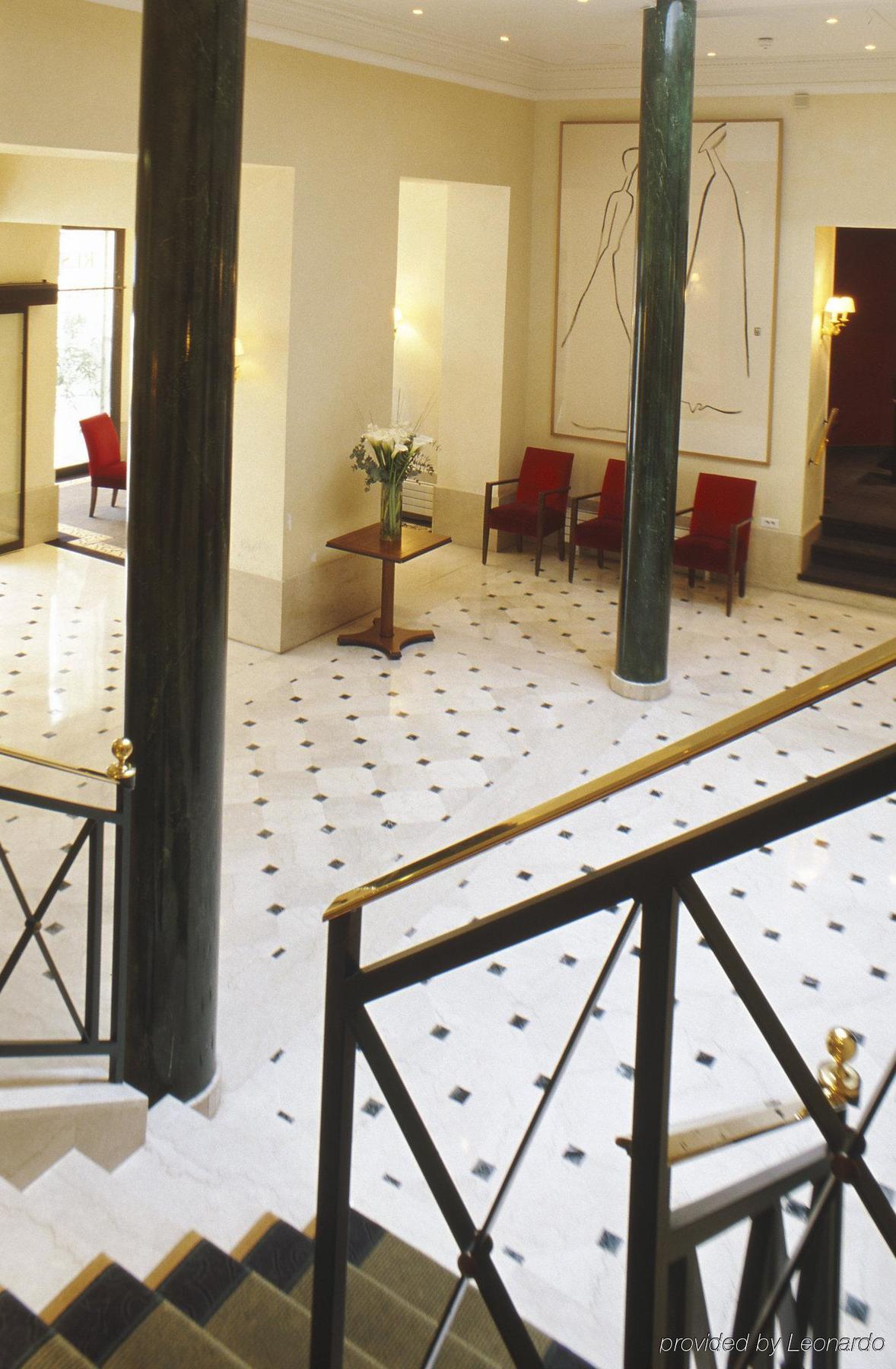Hotel Restaurant Napoleon ฟงแตนโบล ภายใน รูปภาพ
