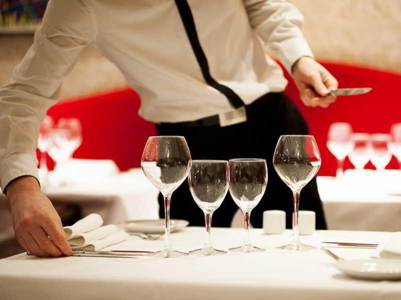Hotel Restaurant Napoleon ฟงแตนโบล ภายนอก รูปภาพ